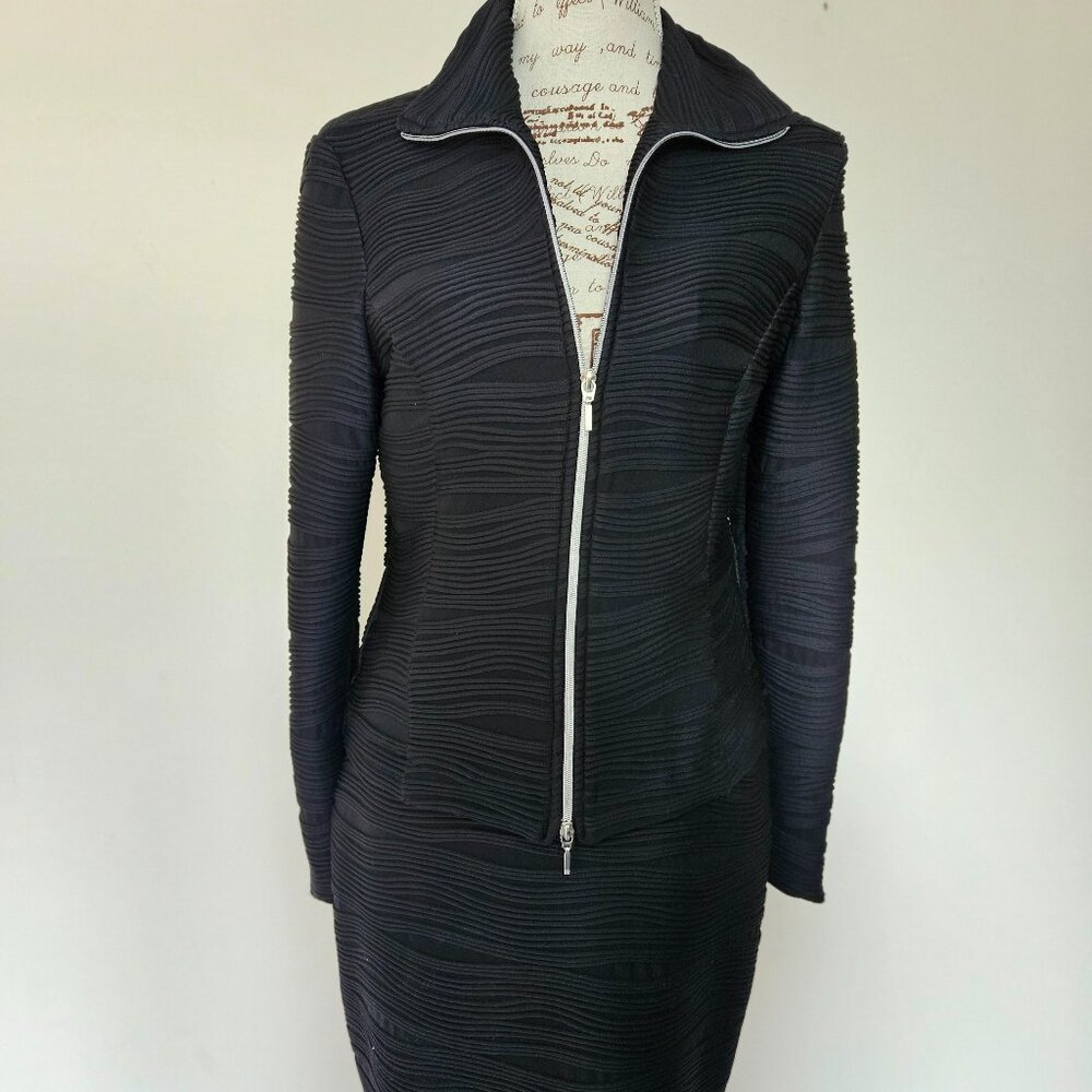Jacket/Blazer - Picture 11 of 11
